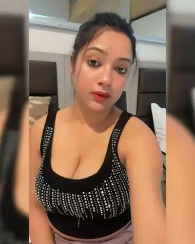 Call Girls Service Shirpur